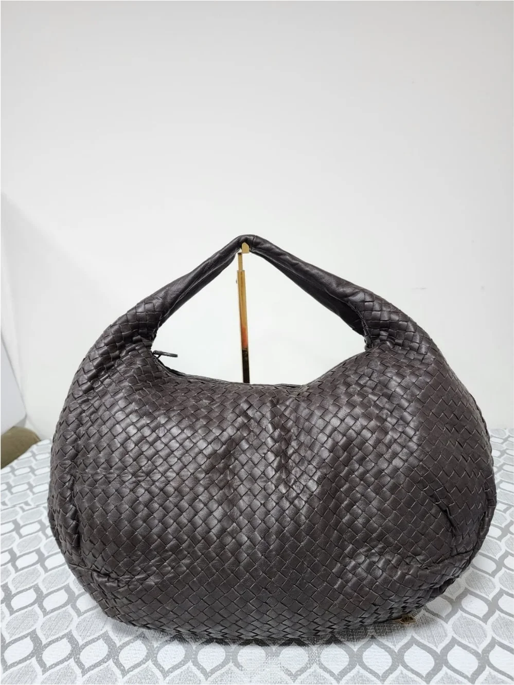 BOTTEGA VENETA Ebano Intrecciato Woven Nappa Leather Large Belly Hobo Bag Chocol